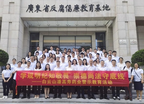 久久久www成人免费无遮挡大片